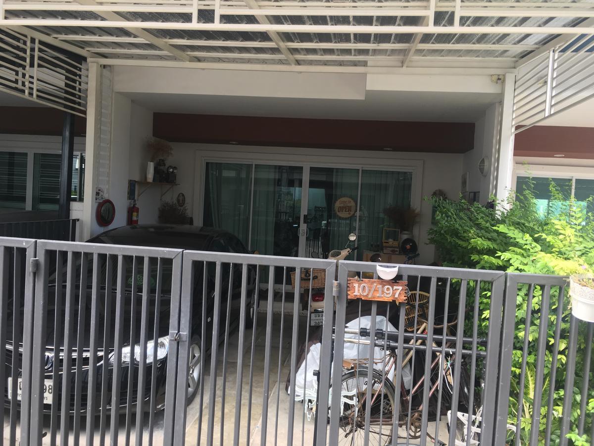 Appartement Autta House à Bangkok Extérieur photo
